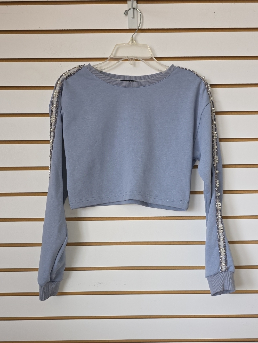 AKIRA Embellished Trim Cropped Long Sleeves Swearshirt Small